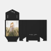Minimalistisches Schwarzes Foto Hochzeitsgäste Geschenkschachtel (Ungefaltet)