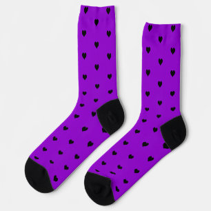 Minimalistisches Schwarzes Herzmuster auf Lila Bri Socken
