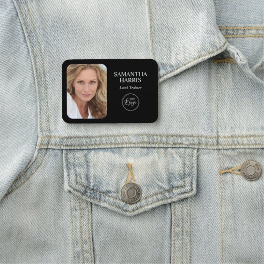 Minimalistisches Schwarzweiß-Logo und Foto Namensschild (Beispiel)