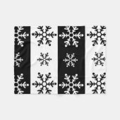 Minimalistisches Schwarzweiss-Schneeflockemuster Fleecedecke (Vorderseite (Horizontal))