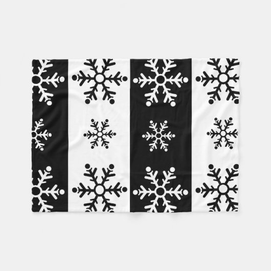 Minimalistisches Schwarzweiss-Schneeflockemuster Fleecedecke (Vorderseite (Horizontal))