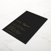 Minimalistisches Script Black Modern Wedding Gold Folieneinladung (Gedreht)