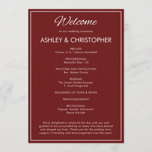 Minimalistisches Script Crimson Red Wedding Programm (Vorderseite)