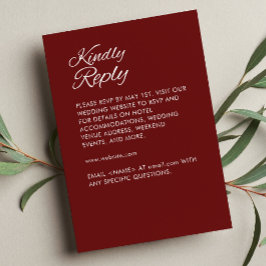 Minimalistisches Script Crimson Red Wedding RSVP Karte
