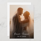 Minimalistisches Script Foto QR Code UAWG Wedding Einladung (Vorne/Hinten)