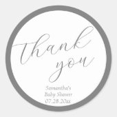 Minimalistisches Script Gray Baby Dusche Runder Aufkleber (Vorderseite)