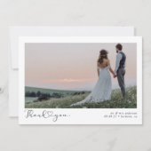 Minimalistisches Script Heart Wedding Foto Dankeskarte (Vorderseite)