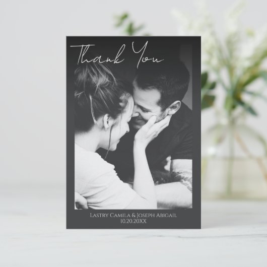Minimalistisches Script-Hochzeitsskript-Foto Danke (Stehend Vorderseite)