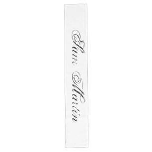 Minimalistisches Script Lovely 3d Monogram Großer Tischläufer
