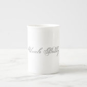 Minimalistisches Script Lovely 3d Monogram Porzellantasse (Vorderseite)