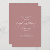Minimalistisches Script Modernes Dusty Rose Brautp Einladung (Vorne/Hinten)