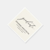 Minimalistisches Script Neutral Cream Beige Abschl Serviette (Ecke)