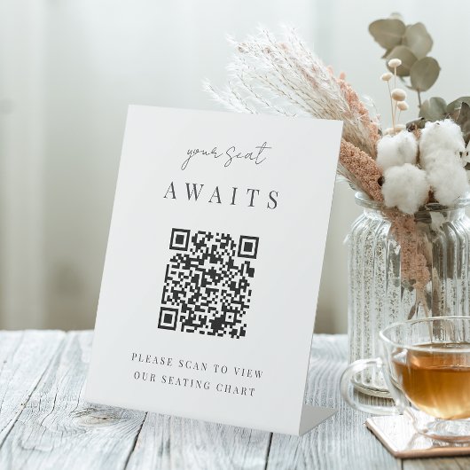 Minimalistisches Script QR Code Hochzeitstabelle Sockelschild