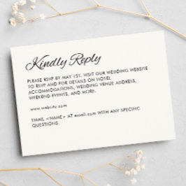 Minimalistisches Script Soft White Wedding RSVP Karte
