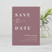 Minimalistisches Simple Dusty Lila Foto Save the D Einladung (Stehend Vorderseite)