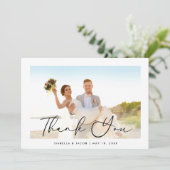 Minimalistisches Simple Wedding Foto Vielen Dank Dankeskarte (Stehend Vorderseite)