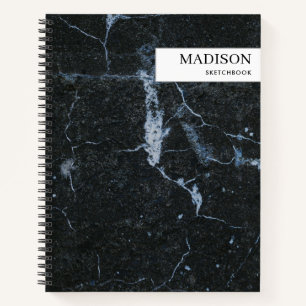 Minimalistisches Sketchbook mit moderner schwarzer Notizblock