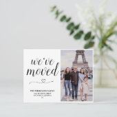 Minimalistisches Skript-Foto Wir haben neue Adress Postkarte (Stehend Vorderseite)