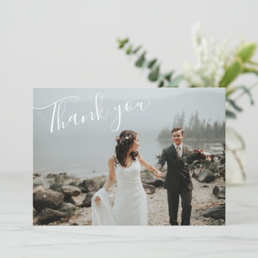 Minimalistisches Skript | Modern Chic Script Calli Dankeskarte (Stehend Vorderseite)