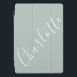 Minimalistisches Skript Personalisierter Name Dust iPad Pro Cover<br><div class="desc">Minimalistischer Skripttypografiename im Dusty Blue iPad-Fall</div>