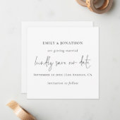 Minimalistisches Skript Save the Date Schwarz-weiß Mitteilungskarte (Vorderseite/Rückseite Beispiel)