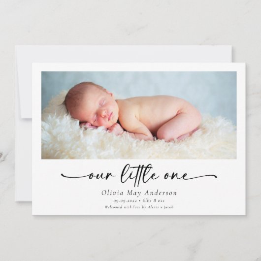 Minimalistisches Skript Unser kleines Foto Geburt Ankündigung (Vorderseite)