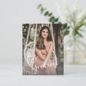 Minimalistisches Skriptüberlagerungs-Abschluss-Fot (Stehend Vorderseite)