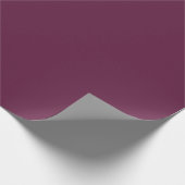 Minimalistisches Solid Elegant Plum Lila Geschenkpapier (Ecke)