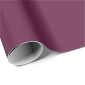 Minimalistisches Solid Elegant Plum Lila Geschenkpapier (Rolleneckpunkt)