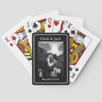 Minimalistisches Spiel eins Schwarz-Weiß-Foto von 