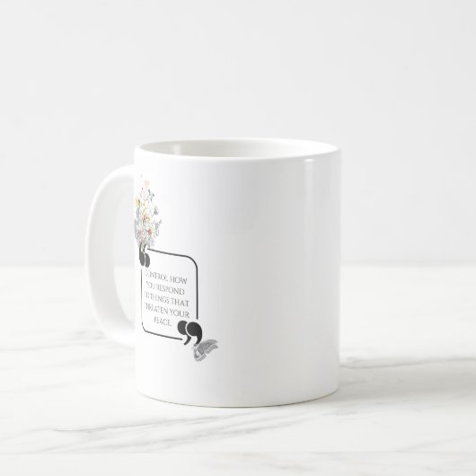 Minimalistisches Stoiner PEACE-Illustriertes Zitat Kaffeetasse (Vorderseite Links)