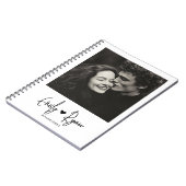Minimalistisches Trendy Script Couple Foto - Herzs Notizblock (Linke Seite)