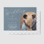 Minimalistisches Typografie-Foto Pergament Einladungen (Versetzt (Einladung))