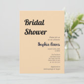 Minimalistisches und einfaches Sand-Brown-Brautpar Einladung (Stehend Vorderseite)