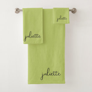 Minimalistisches Wasabi-Grün Personalisiert Badhandtuch Set