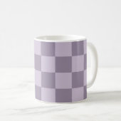 Minimalistisches, weiches Lavendel-Karomuster Kaffeetasse (VorderseiteRechts)