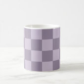 Minimalistisches, weiches Lavendel-Karomuster Kaffeetasse (Mittel)