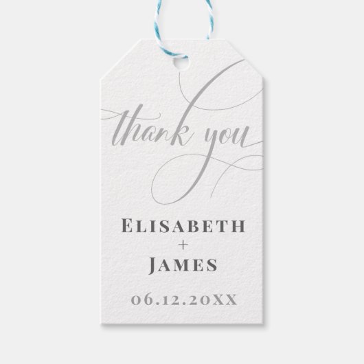 Minimalistisches Weiß & Graue Kalligrafie Chic Wed Geschenkanhänger (Vorderseite)