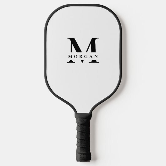 Minimalistisches weiß-schwarzes Monogramm Name per Pickleball Schläger (Vorderseite)