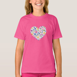 Minimalistisches Wildblumen-Nahtlosmuster auf Weiß T-Shirt