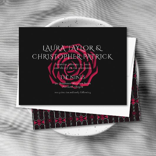Minimlaist Elegante Rose Burgandy Rose Einladung