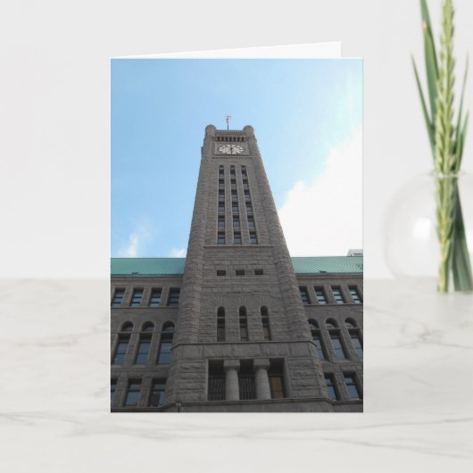 "Minneapolis Clock Tower Looking Up" Geburtstagkar Karte (Vorderseite)