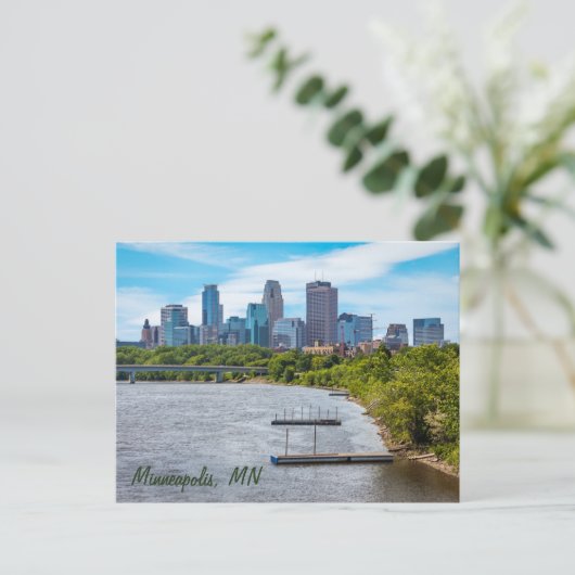 Minneapolis, MN Skyline Postkarte (Stehend Vorderseite)