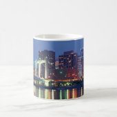 Minneapolis Skyline in der Nacht Kaffeetasse (Mittel)