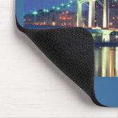 Minneapolis-Skyline nachts Mousepad (Ecke)