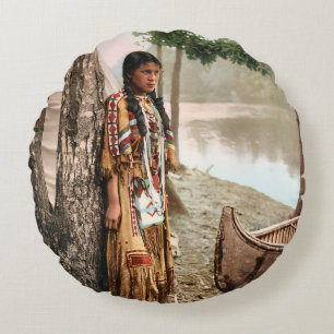 Minnehaha 1897 Vintage Native American Hiawatha Rundes Kissen