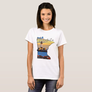 Minnesota-Karte mit Leuchtturm T-Shirt