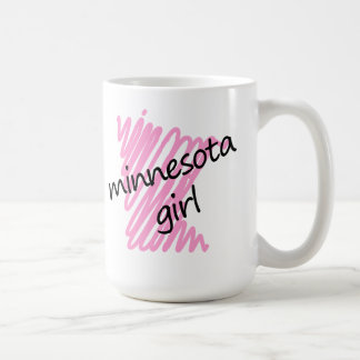 Minnesota-Mädchen mit gekritzelter Minnesota-Karte Kaffeetasse
