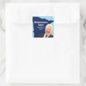 Minnesota Nice Tim Walz Quadratischer Aufkleber (Tasche)