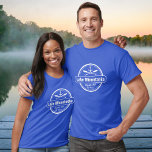 Minnetonka-Minnesota-Ankerstadt und Name T-Shirt<br><div class="desc">Minnetonka-Minnesota-Ankerstadt und Name Minnetonka-See, Minnesota nautische Anker Design ist personalisiert mit Ihrer Stadt (wie Wayzata, Orono, Excelsior, Mound, Deephaven, Shorewood, etc.) und Ihrem Namen (oder löschen). Dieses Retro-Design im Vintagen Stil zeichnet sich durch einen weißen Kreis, Anker, knisternde Paddeln und ein feines Banner aus, das den Minnetonka-See liest. Ideal für...</div>